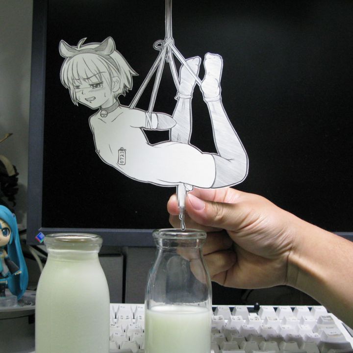 Hentai self-bondage
