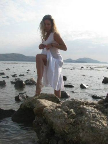 Free Skype session with professional webcam Mistress
