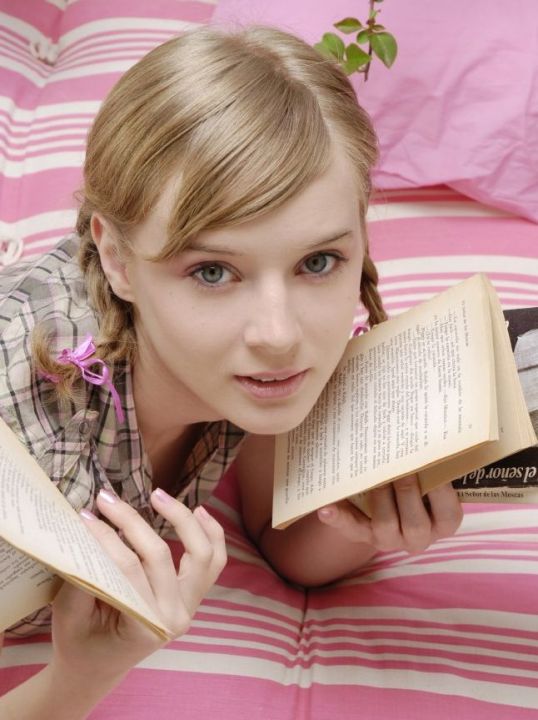 flat share chastity