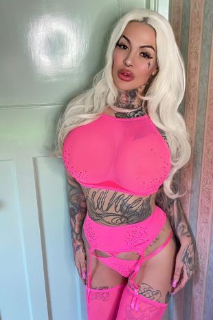 Be a Bimbo