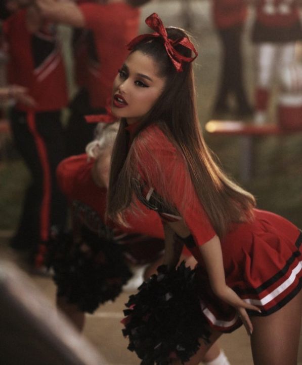 Ariana Grande Backstage Pass