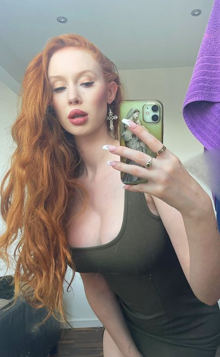 Pornstar battling