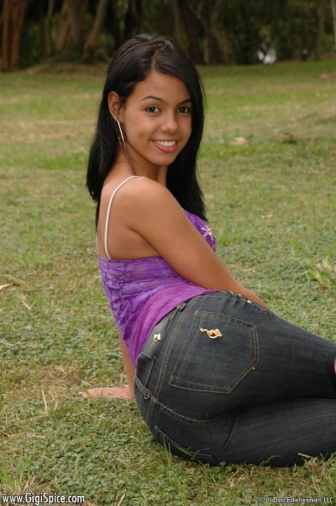 The girl who made me submissive 1