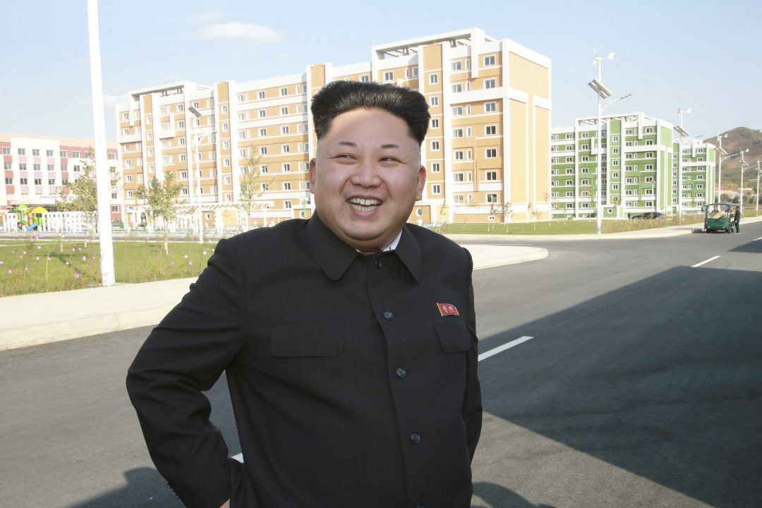 Kim Jong Un's Slave, Breath Control #1