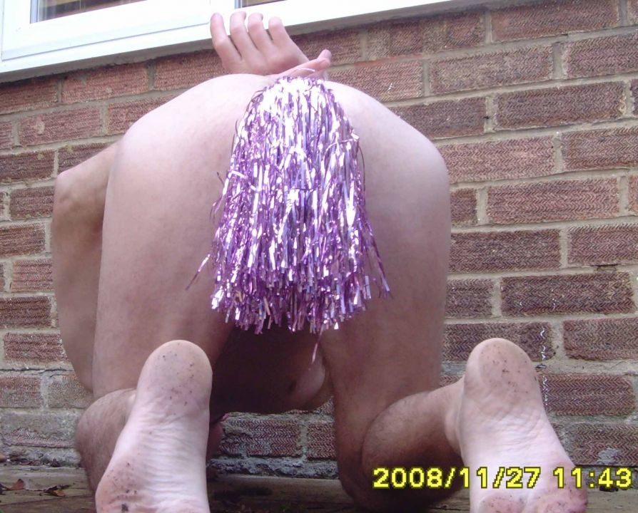Training a male slave not to lust or aspire to his female betters