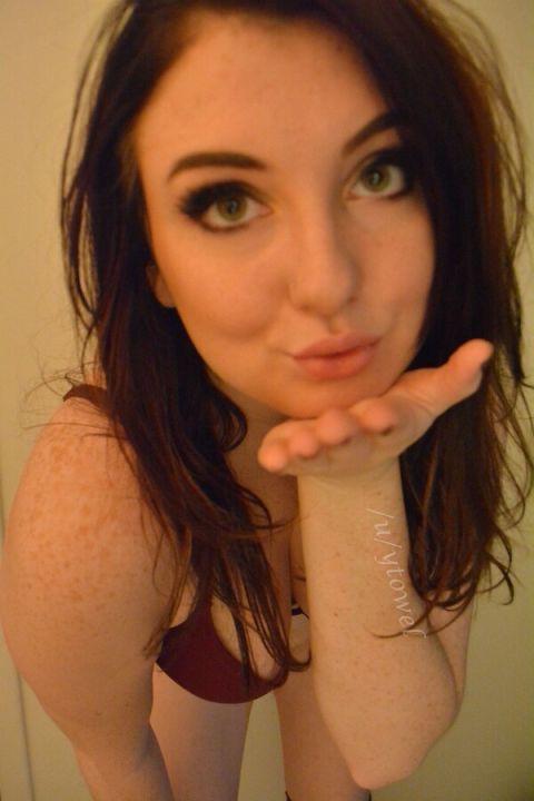 Locktober Pin-up Girl