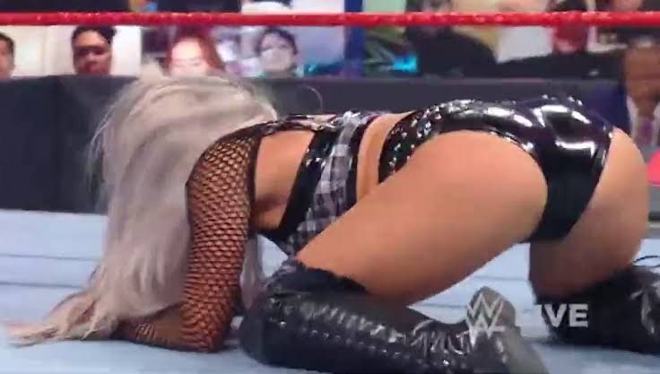 WWE MILOVANA ROYAL RUMBLE