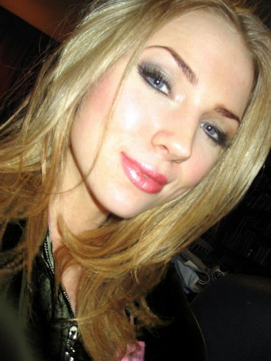 Can't Resist My Beauty - Going To Drain You Dry