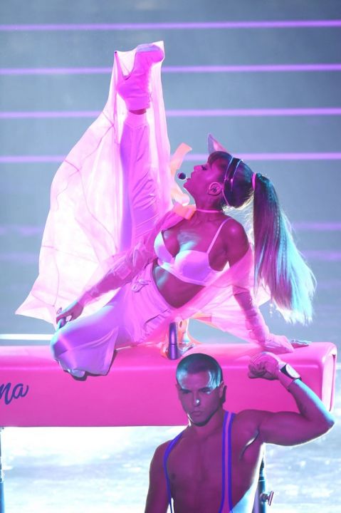 Ariana Grande Backstage Pass