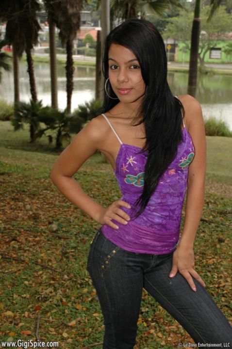 The girl who made me submissive 1