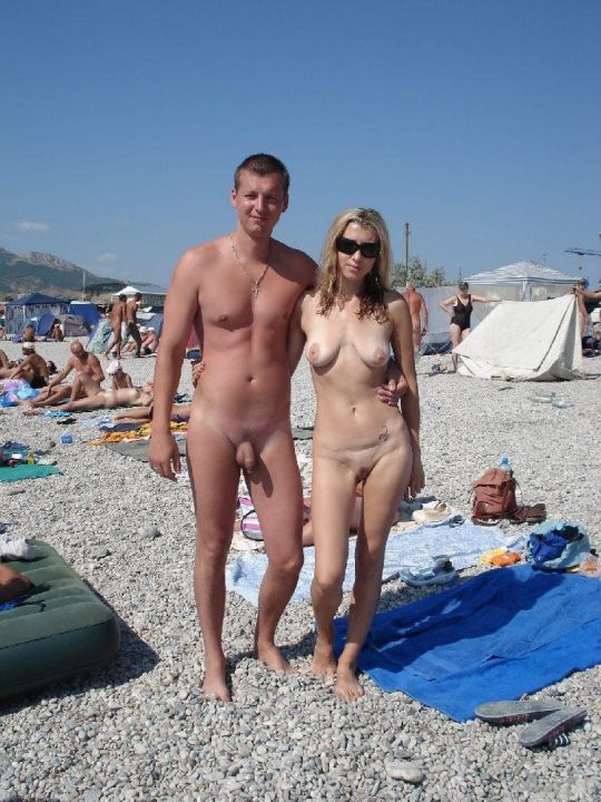 HOLIDAY SNAPS 3