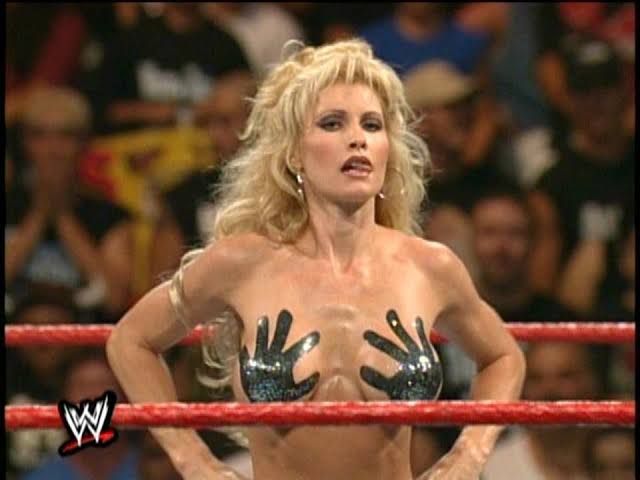 WWE MILOVANA ROYAL RUMBLE