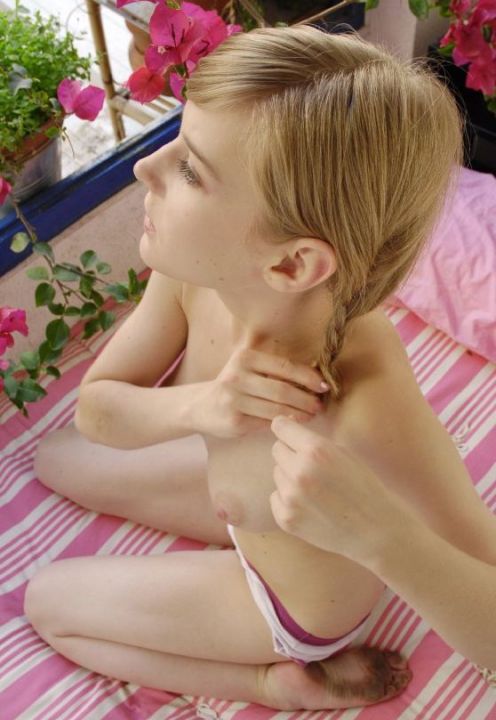 flat share chastity