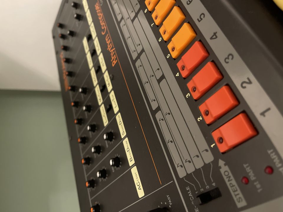 Synthesizer Fetish (not for beginners)