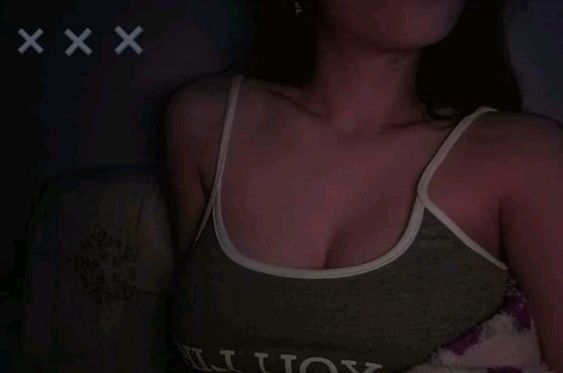 Weeb/Grunge Ballbusting (✿◠‿◠)