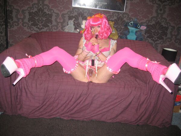 Locktober Pin-up Girl
