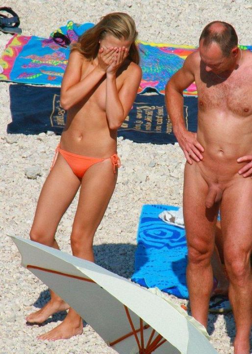 HOLIDAY SNAPS 3